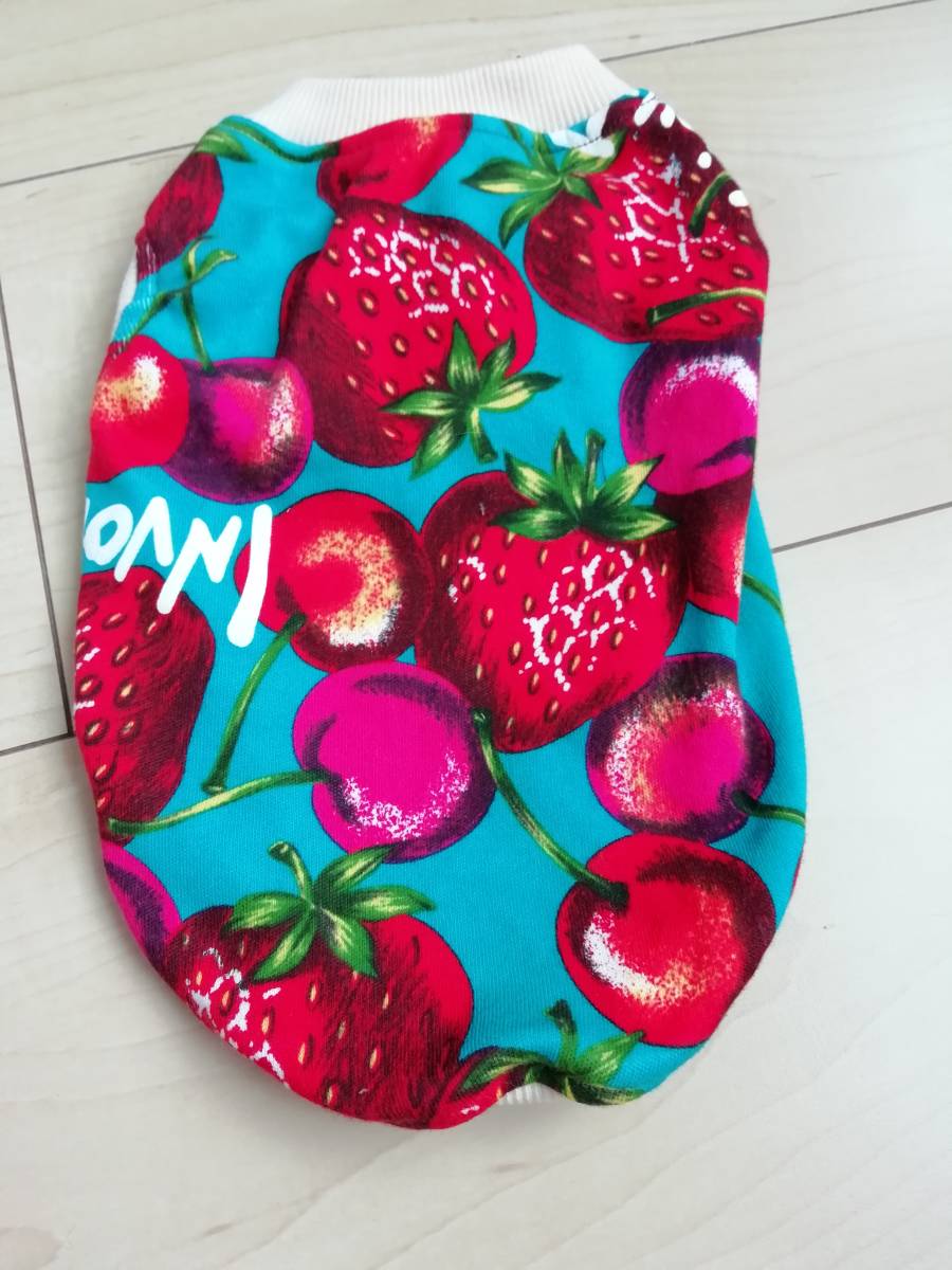 わんこ服　胴３０　イチゴとサクランボのシャツ　_1