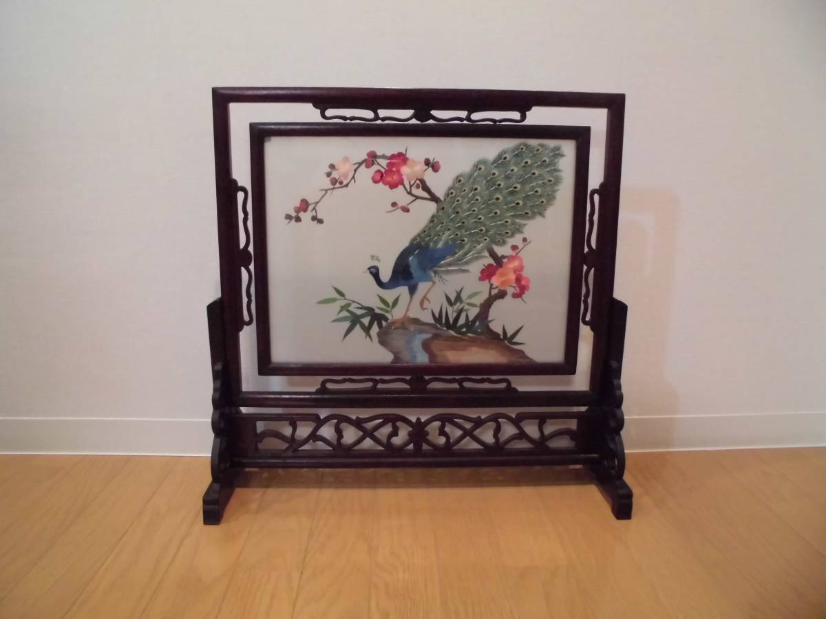 蘇州刺繍 中国 工芸品 透かし彫り 両面刺繍 回転式ガラス衝立 高級置物
