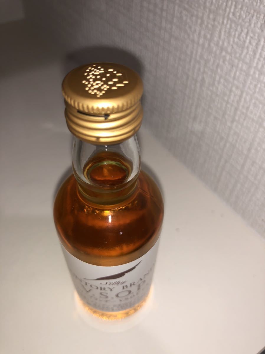 ブランデー サントリー Yahoo!オークション VSOP vsop」の落札相場 「サントリーブランデー - | スリムボトル 700ml 40% 660ml 700mlブランデー デキャンタ V.S.O.P ｜食とお酒の通販サイト「うまいる」