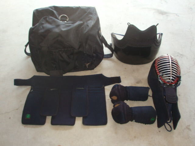  剣道防具一式 女子用 正春武道具 品(防具セット)｜売買されたオークション情報、yahooの商品情報をアーカイブ公開 - オークファン 防具セット