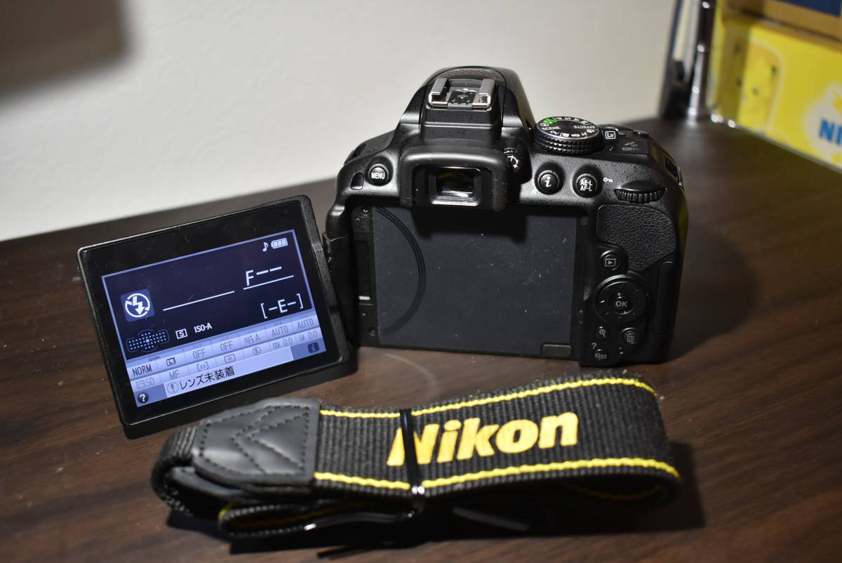 D5300 ボディ Nikon ショット数少ない良上品 元箱付きボディ CMOS MP 