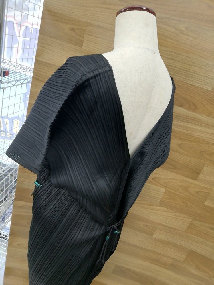 24)PLEATS PLEASE ISSEY MIYAKE プリーツプリーズ イッセイミヤケ