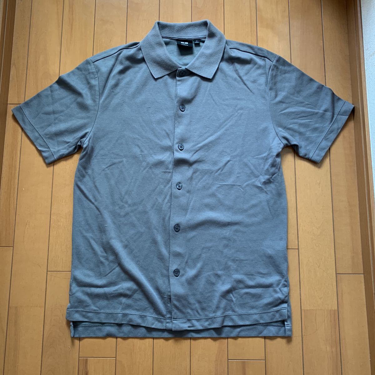 Uniqlo Theory メンズ半袖シャツ Sサイズ 半袖シャツ 売買されたオークション情報 Yahooの商品情報をアーカイブ公開 オークファン Aucfan Com
