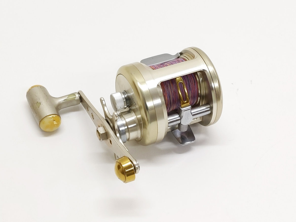 ダイワ ミリオネアCVZ 250SF 中古品 フィッシング Daiwa ミリオネア CV