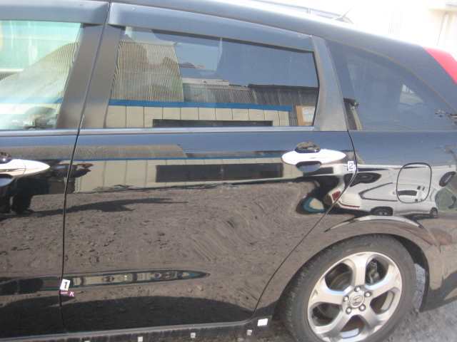 ストリーム | ホンダ H18 RN6 前期 RSZ フロントバンパー B92P 中古 