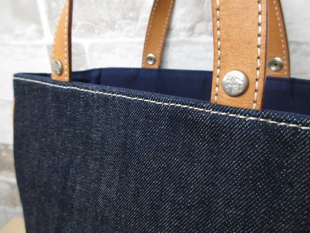 美品□バーバリー ロンドン ブルーレーベル BURBERRY LONDON BLUE 