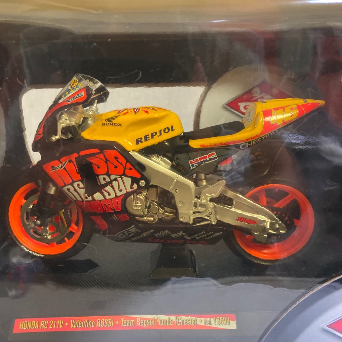 GuiLoy 1/10 HONDA RC211V Valentino Rossi #46 Repsol ホンダ Cheste