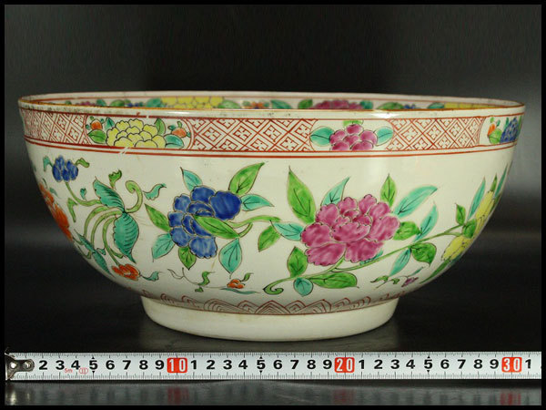 爆買い，限定SALE 銀閣 中国美術 色絵 花卉紋 大碗 &phi;36.5cm 旧家蔵出 MF80(色絵磁器)｜売買されたオークション情報、yahooの商品情報をアーカイブ公開 - オークファン 骨董陶磁器一般