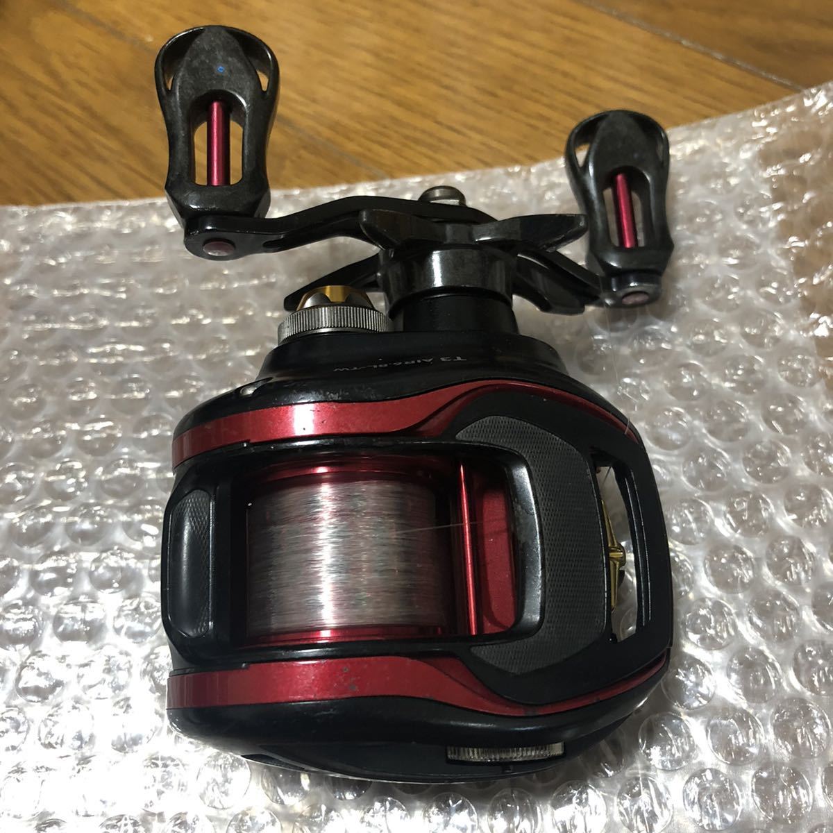 T3 AIR ダイワ ベイトリール 左ハンドル 8.6L-TW DAIWA DAIWAダイワ『T3 フィッシング AIR8.6L-TW 8.6R- AIR6.8L-TW 6.8R-TW TW 美品 6.8R-TW&frasl;右巻