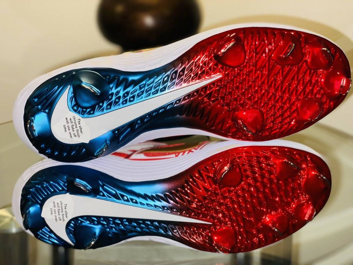 NIKE - by USA国内限定Nike星条旗チームUSA☆Ultrafly 2☆29.5cmの通販 ナイキから星条旗をテーマとしたカラーリングのエアフォース1が登場 FORCE smoke の通販 アメリカ 星条旗 PREMIUM 0 AIR 星条旗の中古品・新品・未 キャパニック選手