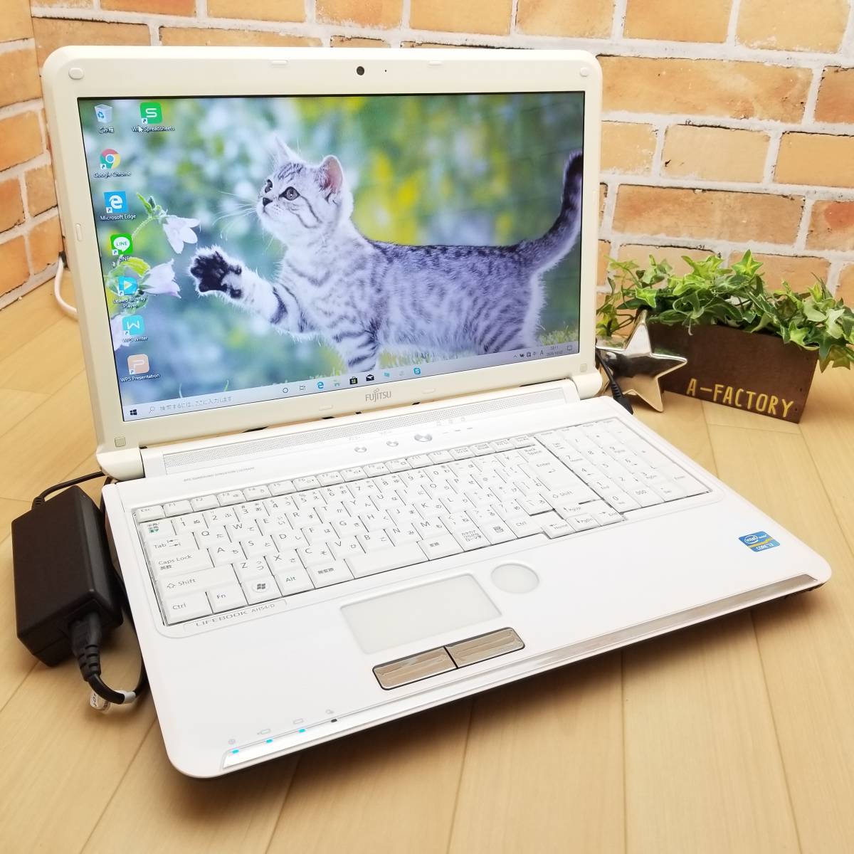 ☆美品・Office搭載☆LIFEBOOK AH54/D/アーバンホワイト 最新Windows10 