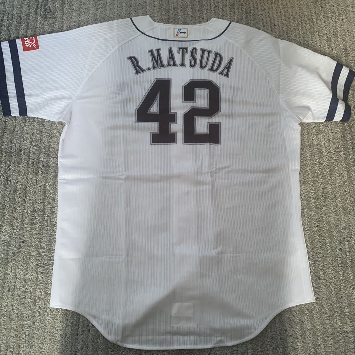 人気定番，限定SALE 福岡ソフトバンクホークス 松田遼馬 選手 実使用 ユニフォーム 80周年記念ユニフォーム(実使用、サイン入り)｜売買されたオークション情報、yahooの商品情報をアーカイブ公開 - オークファ 記念ユニフォーム