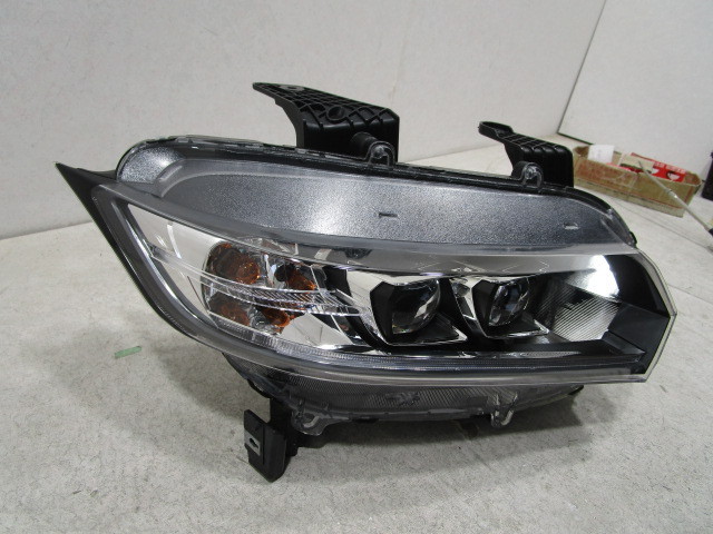 ホンダ S660 JW5 純正 LED 右ヘッドライト STANLEY W2301 33100