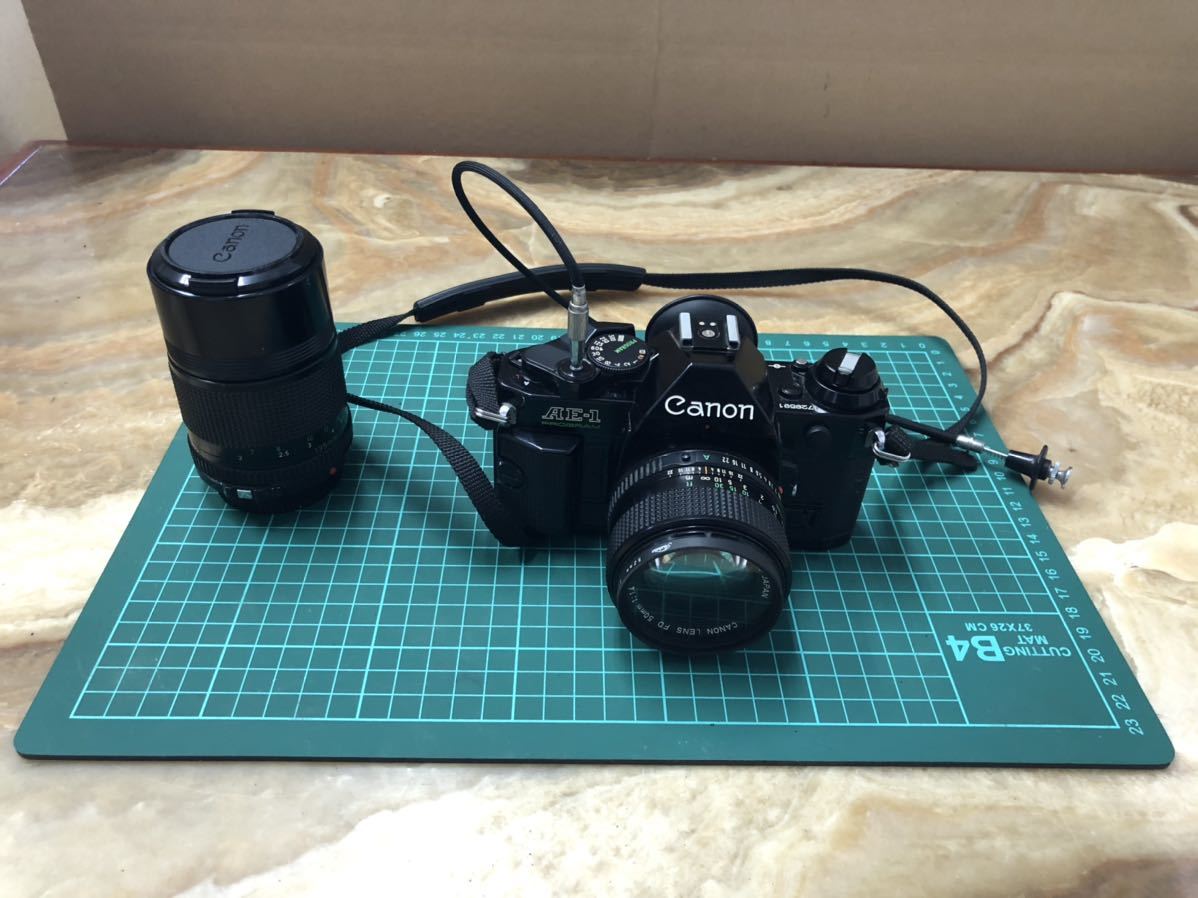 【ジャンク】 Canon AE-1 本体のみ2台 キヤノン ⁄ Canon AE-1 Body 2台 ジャンク品～ キャノン Canon AE 2台