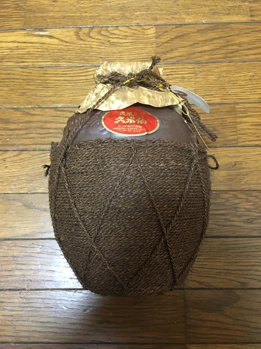 古酒、久米島の久米仙、琉球泡盛、棕梠巻、壷入、1800ml | SFTOX.COM
