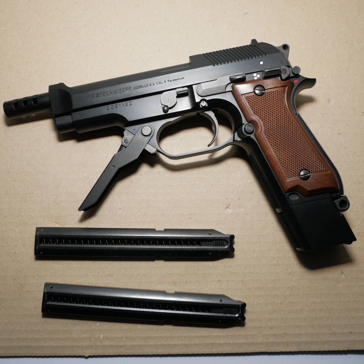 格安，人気セール 1円スタート 東京マルイ 電動ハンドガン M93R マガジン2個付き 難あり ジャンク品扱い(電動ガン)｜売買されたオークション情報、yahooの商品情報をアーカイブ公開 - オークファン 電動ガン