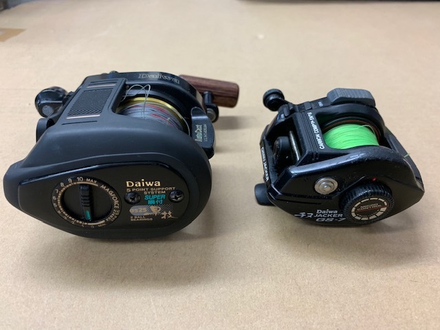  ダイワ スーパー胴付ＧＳ27早技 チヌジャッカーＧＳ－7 2台 品(その他)｜売買されたオークション情報、yahooの商品情報をアーカイブ公開 - オークファン その他