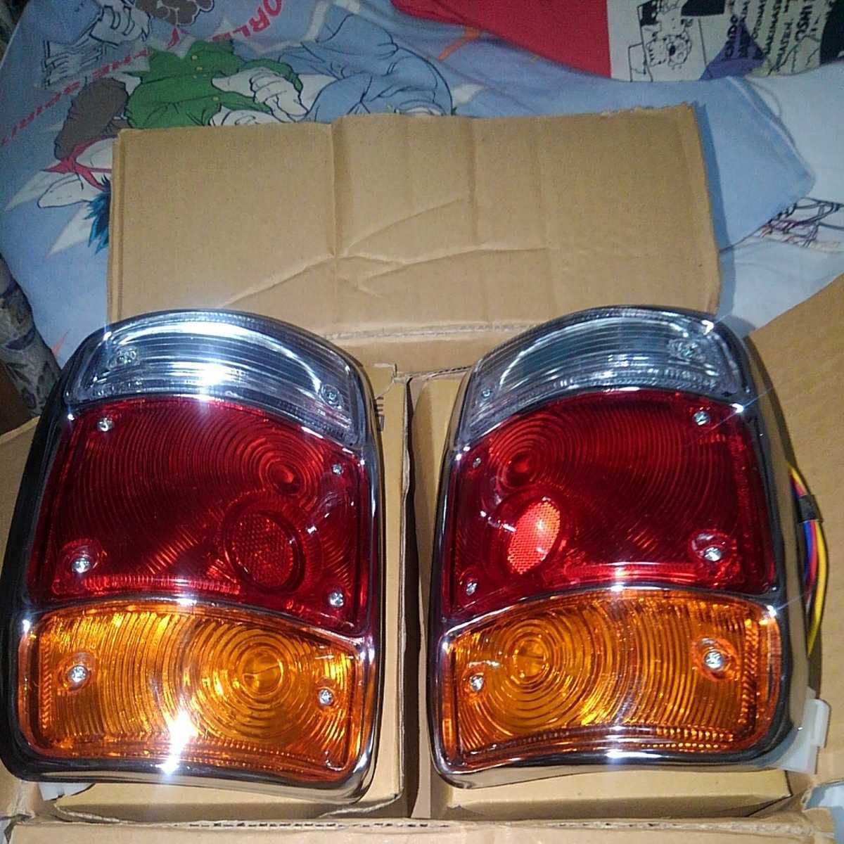 サニートラック サニトラ 日産 | テールレンズ テールランプ 左のみ