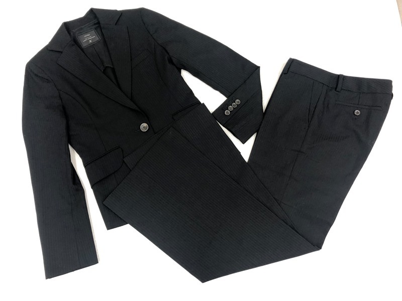 S 4096 レディース Ined 春冬用 セットアップパンツスーツ 7号 色 黒ストライプ パンツスーツ 売買されたオークション情報 Yahooの商品情報をアーカイブ公開 オークファン Aucfan Com