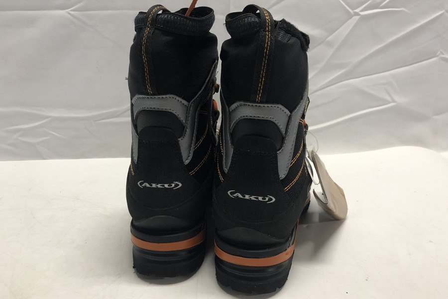 AKU GTX SERAI ヨドバシ.com - アク トレッキング ゴアテックス 登山靴 ⭐美品⭐アク セライ 971ISG 0 BLACK Serai ウィンターマウンテン