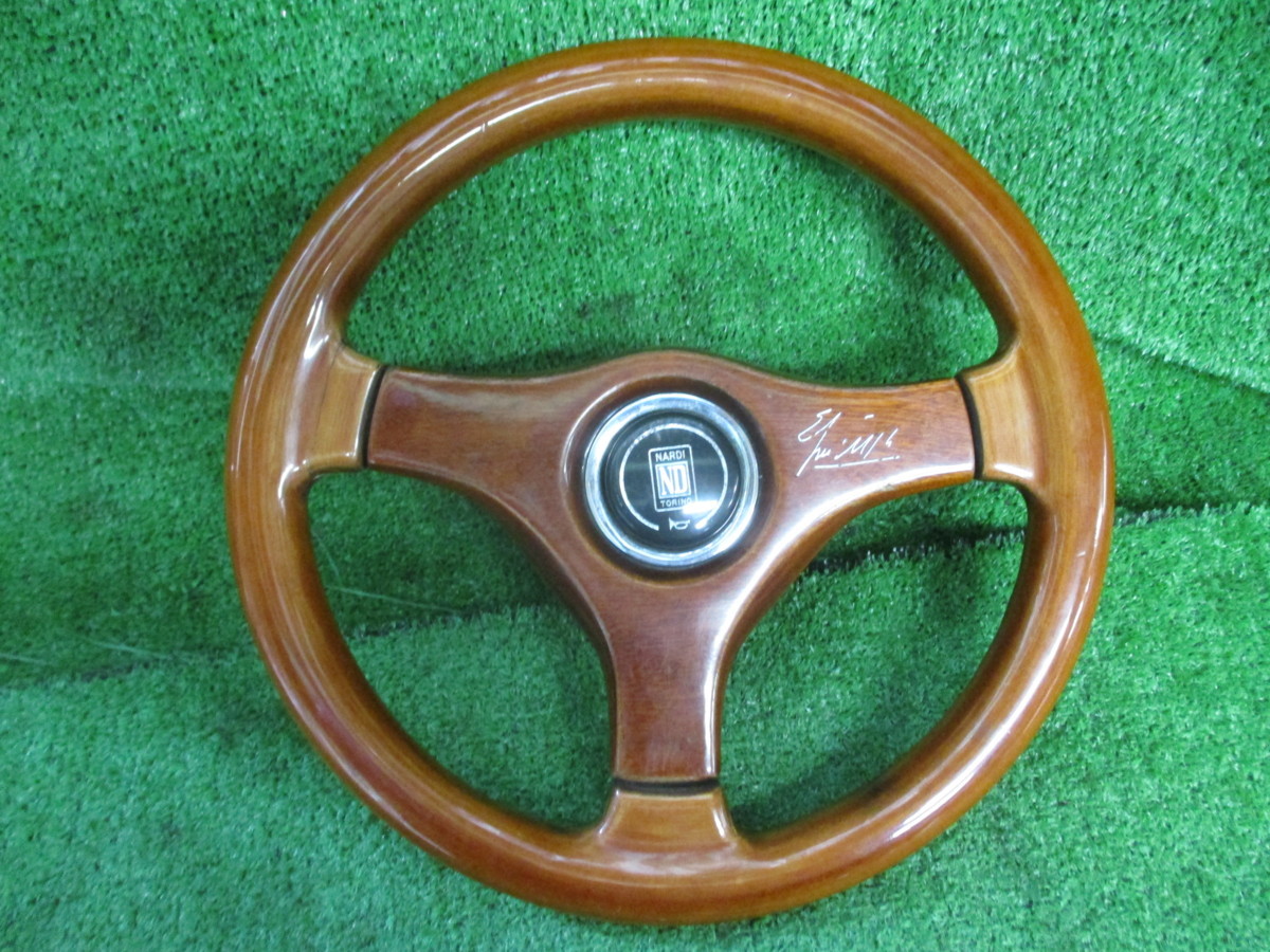 Nardi ND Classic Steering Wheel 390mm Wood w⁄ Black - Silver