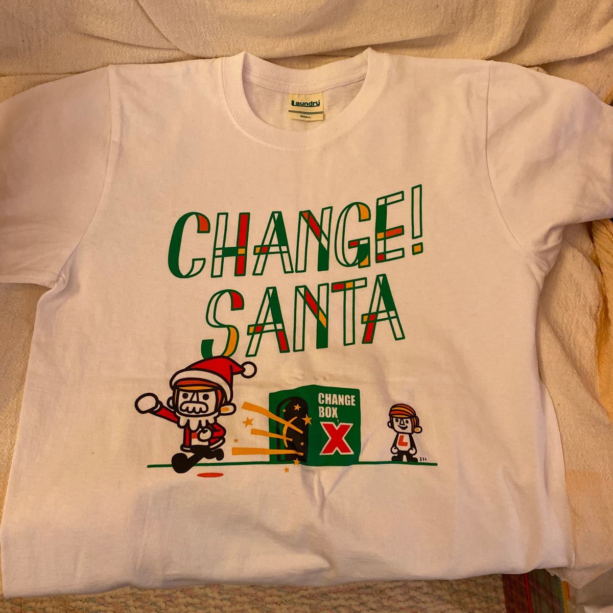 Laundry ランドリー Tシャツ サイズ S 白 クリスマス イラスト キャラクター 売買されたオークション情報 Yahooの商品情報をアーカイブ公開 オークファン Aucfan Com