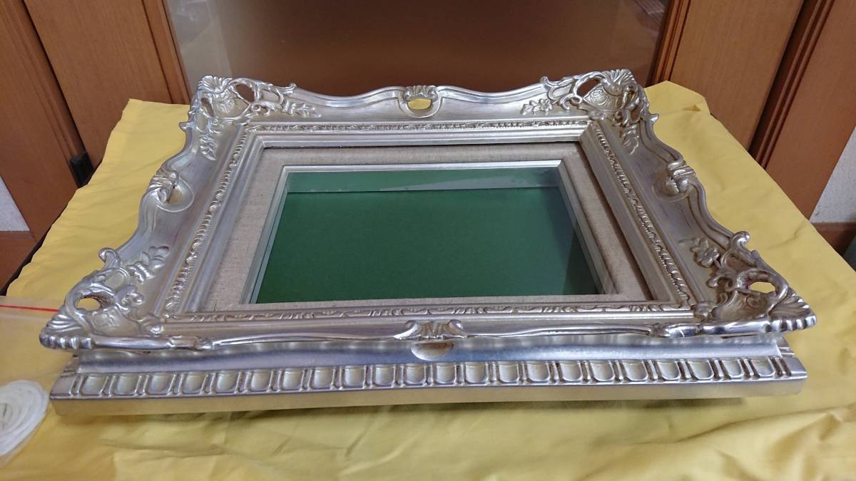 アンティーク風額縁 メーカー不明 シルバー 訳あり 額縁 売買されたオークション情報 Yahooの商品情報をアーカイブ公開 オークファン Aucfan Com