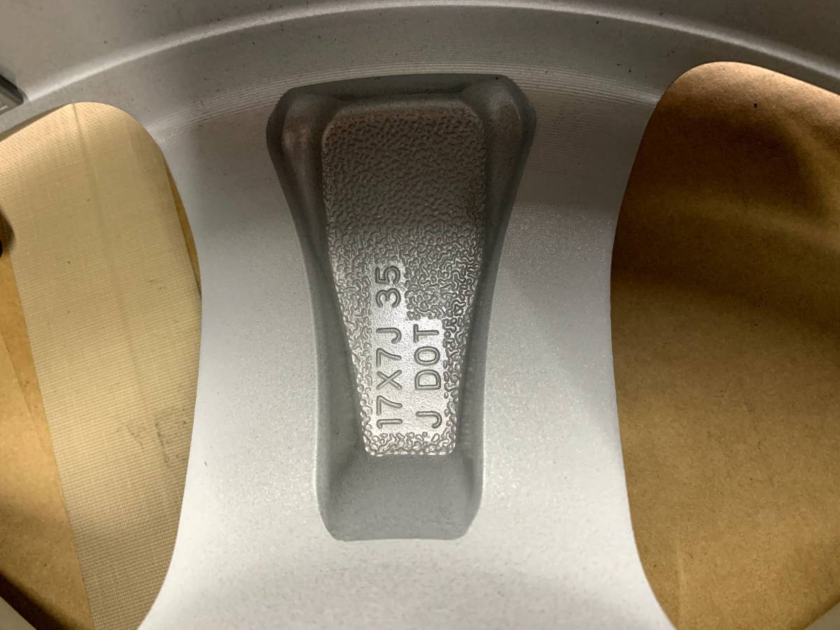 トヨタ 新型 RAV4 純正17インチアルミホイール 4本セット 【新車外し】_2