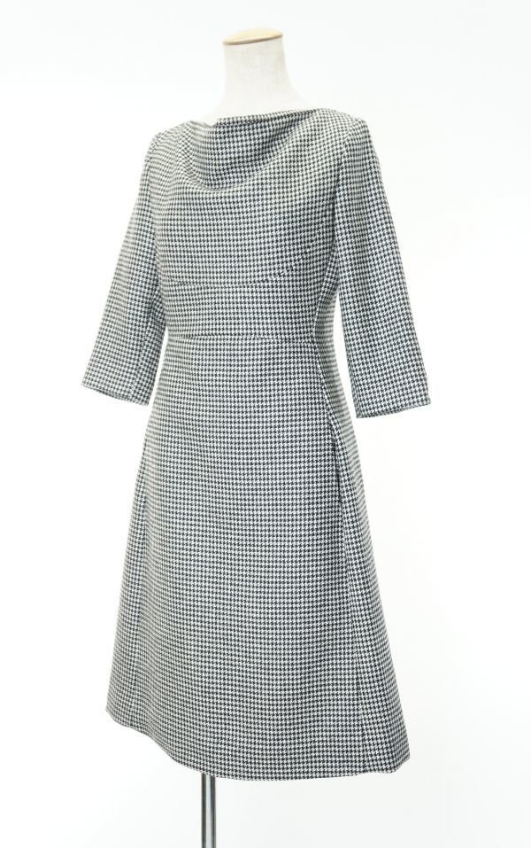 GC7870 イタリア製 MOSCHINO/モスキーノ ボートネック 千鳥格子柄/総柄 七分袖 ワンピース フォーマル/セレモニー グレー  サイズ40(ワンピース)｜売買されたオークション情報、yahooの商品情報をアーカイブ公開 - オークファン（aucfan.com）
