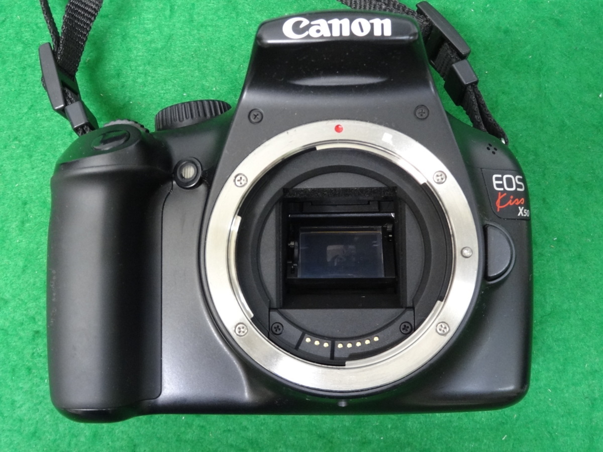 EOS Kiss X5 Canon X9 デジタル一眼レフカメラ 価格 レンズ無しモデル 