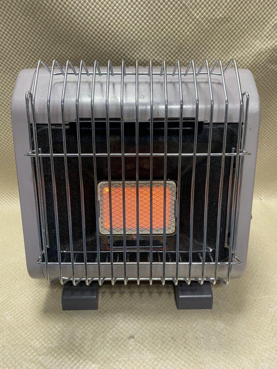 Iwatani カセットガスストーブ CB-STV-2 中古品