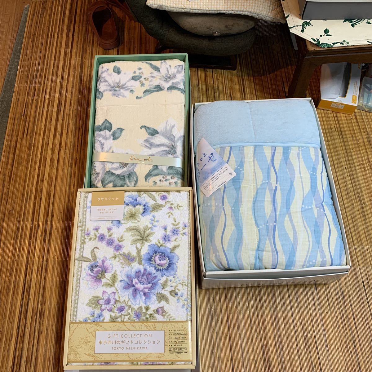 【高品質，最新作】タオルケット ガーゼ肌布団 東京西川 箱入り(シングル用)｜売買されたオークション情報、yahooの商品情報をアーカイブ公開 - オークファン 肌布団