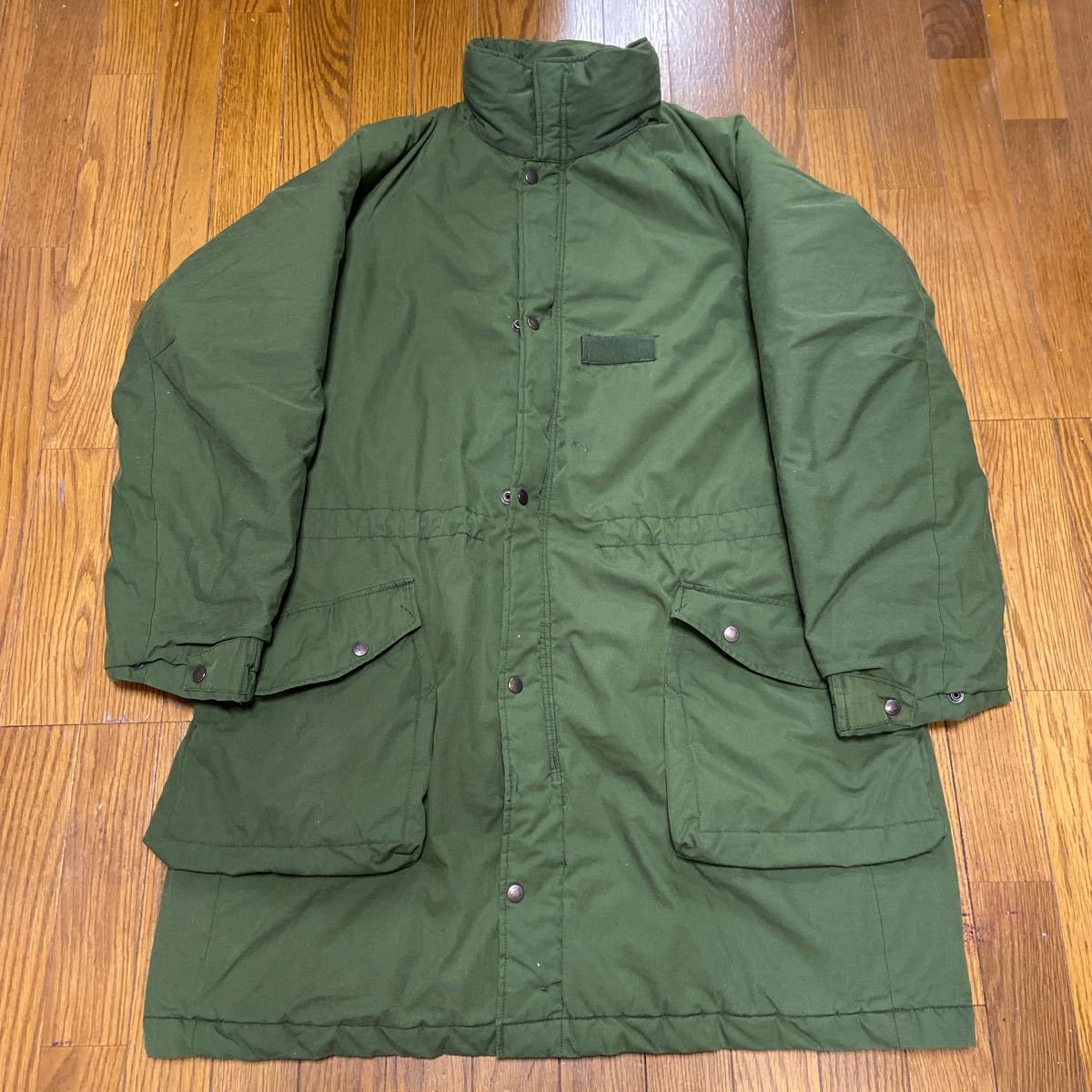 スウェーデン軍 M-90 180⁄75 Swedish Weather Cold Army Parka M90 