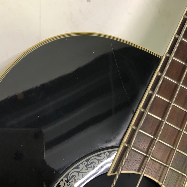 オベーション Ovation Celebrity CC074 エレアコベース
