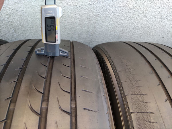 YOKOHAMA 0 ヨコハマ ブルーアース BluEarth RV-02 XL 245⁄40R20 99W