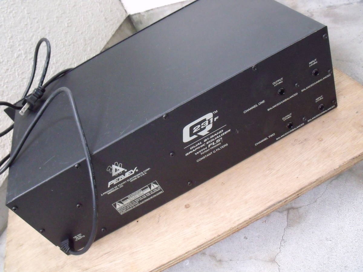 PEAVEY グラフィックイコライザー Q231F ピーヴィー 2チャンネル 0