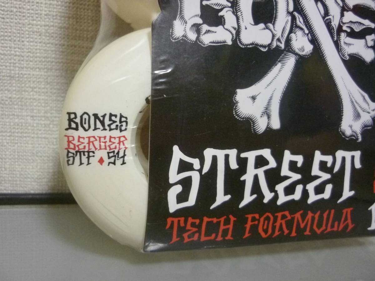 STF V3 54mm Bones - Annuals Skateboard Wheels Slims BONES WHEELS White Skate 103a de Goat