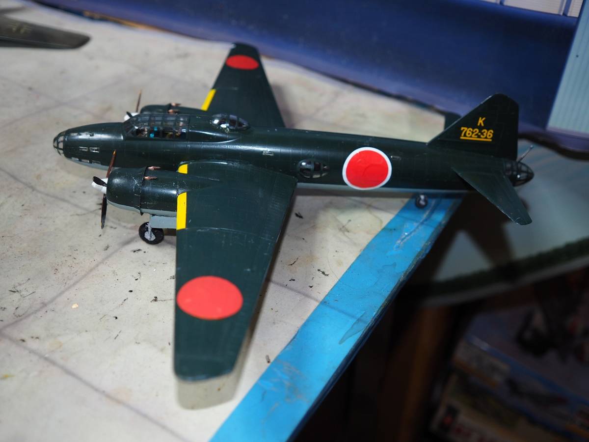航空機モデルキット 1/72 日本海軍 一式陸攻完成品