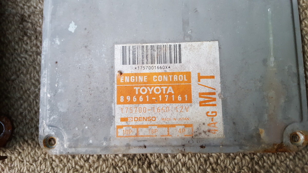 いず O#857 MR2 E-AW11 昭和63年 5MT 4A-GELU 純正エンジンコンピューター