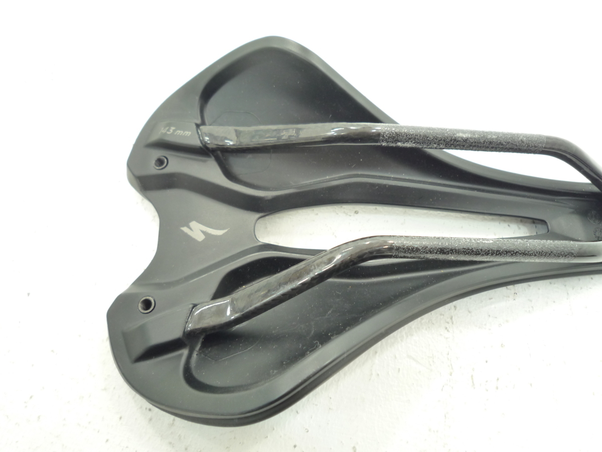 店舗限定特典あり ◇specialized ROMIN EVO サドル 143mm