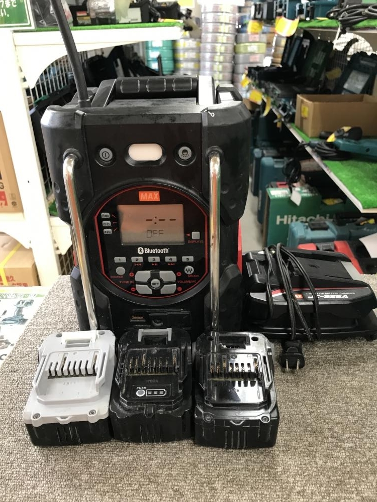005▽おすすめ商品▽MAX マックス 充電式ラジオ AJ-RD431 バッテリ3個 充電
