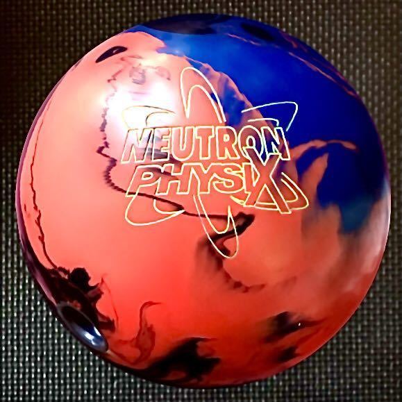 ニュートロンフィジックス STORM 15ポンド ボウリングボール IT加工 0