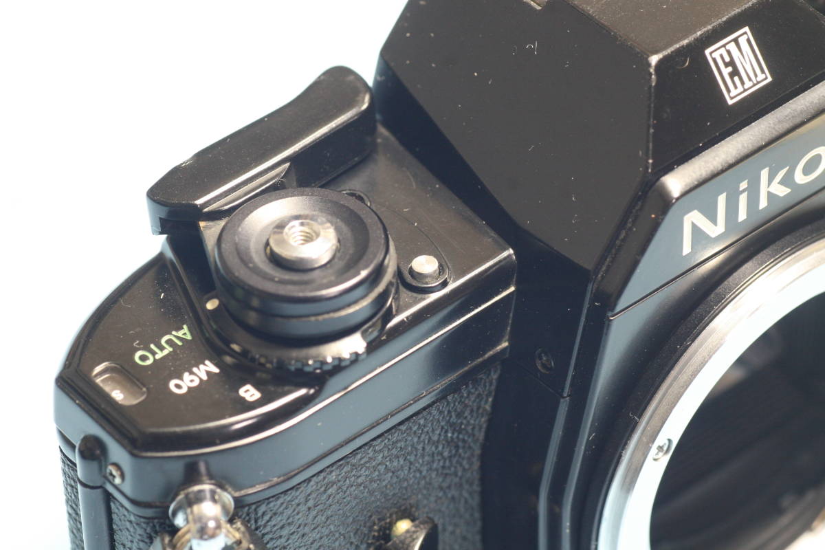 Nikon EM - | リトルニコンボディー完動美品 メルカリ めちゃくちゃ