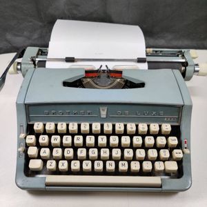 アンティーク タイプライターのYahoo!オークション(旧ヤフオク!)の相場