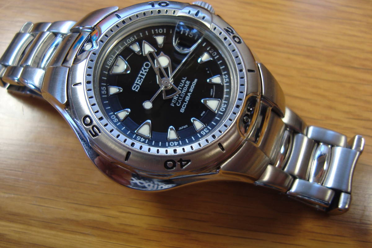 Seiko 8F35-0030 セイコー Perpetual 200m SEIKO Ref diver