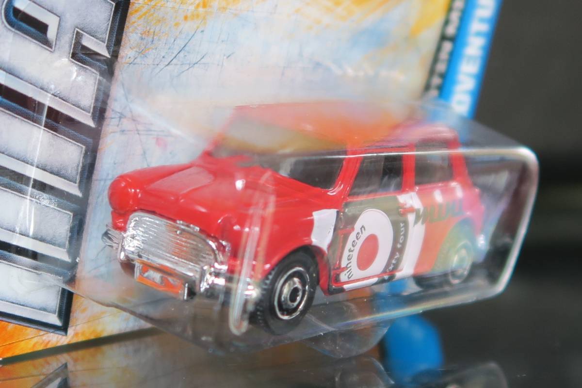 マッチボックス 60th ANNIVERSARY 1/64 Austin Mini Cooper S & 1964 Austin Mini Cooper 2台セット 未開封 _6