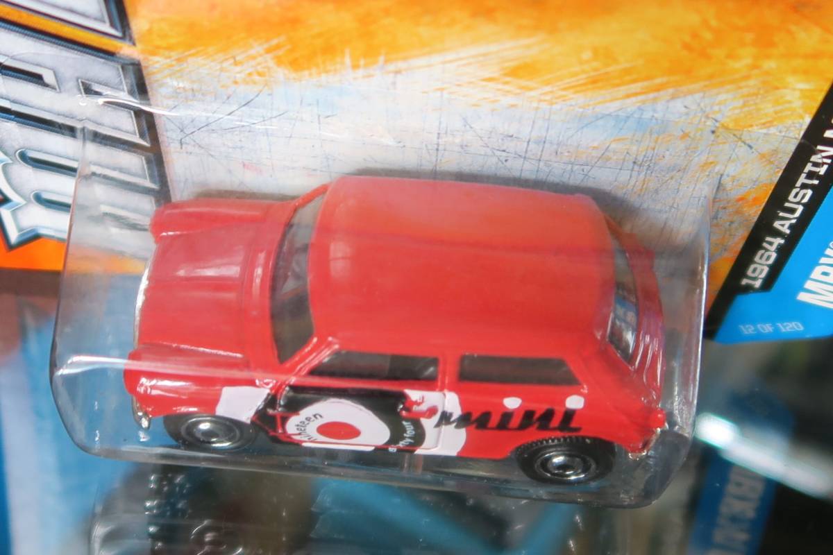 マッチボックス 60th ANNIVERSARY 1/64 Austin Mini Cooper S & 1964 Austin Mini Cooper 2台セット 未開封 _9