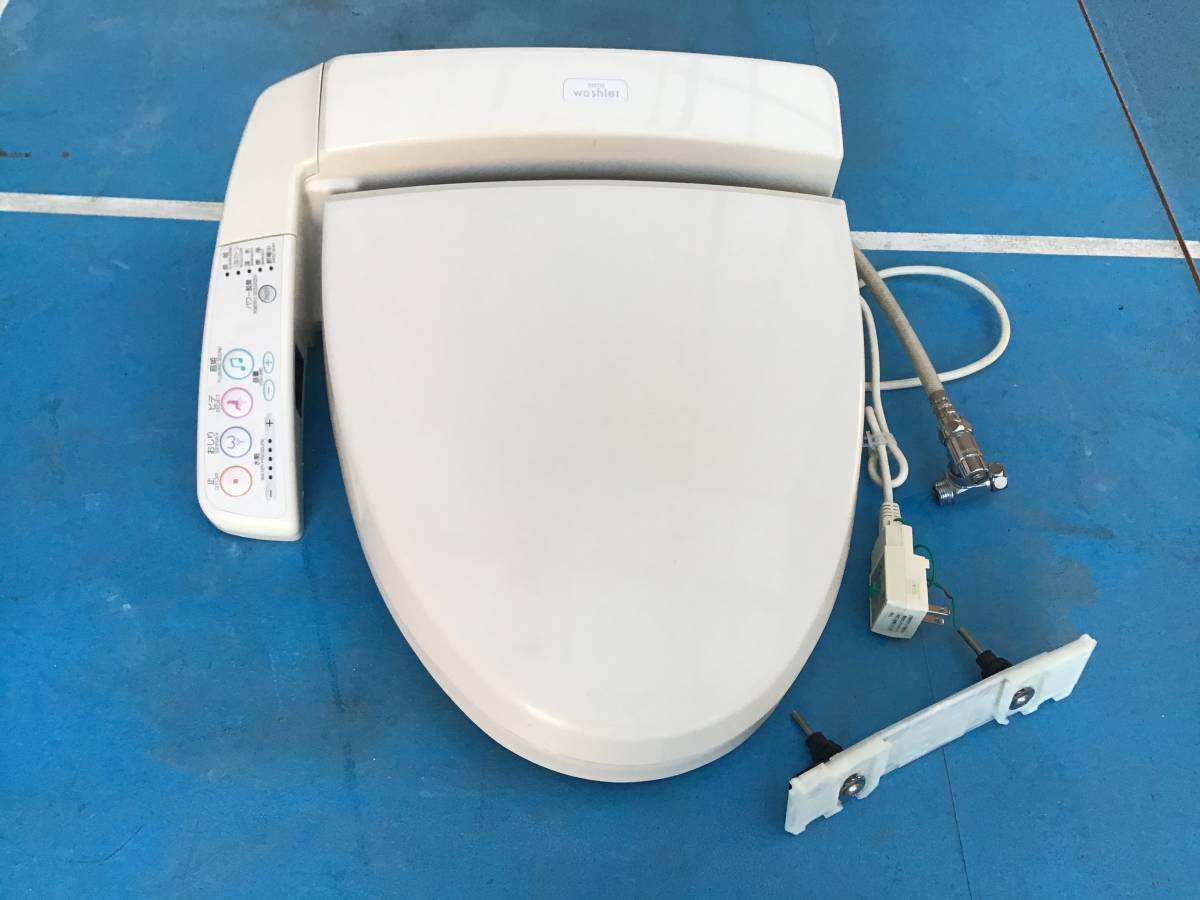 豊富な，送料無料 TOTO ウォシュレット 音姫 完動品 黄ばみ無し 簡単接続品付 送料ゆうパック等 安価(温水便座、ウォシュレット)｜売買されたオークション情報、yahooの商品情報をアーカイブ公開 - オークファ トイレ