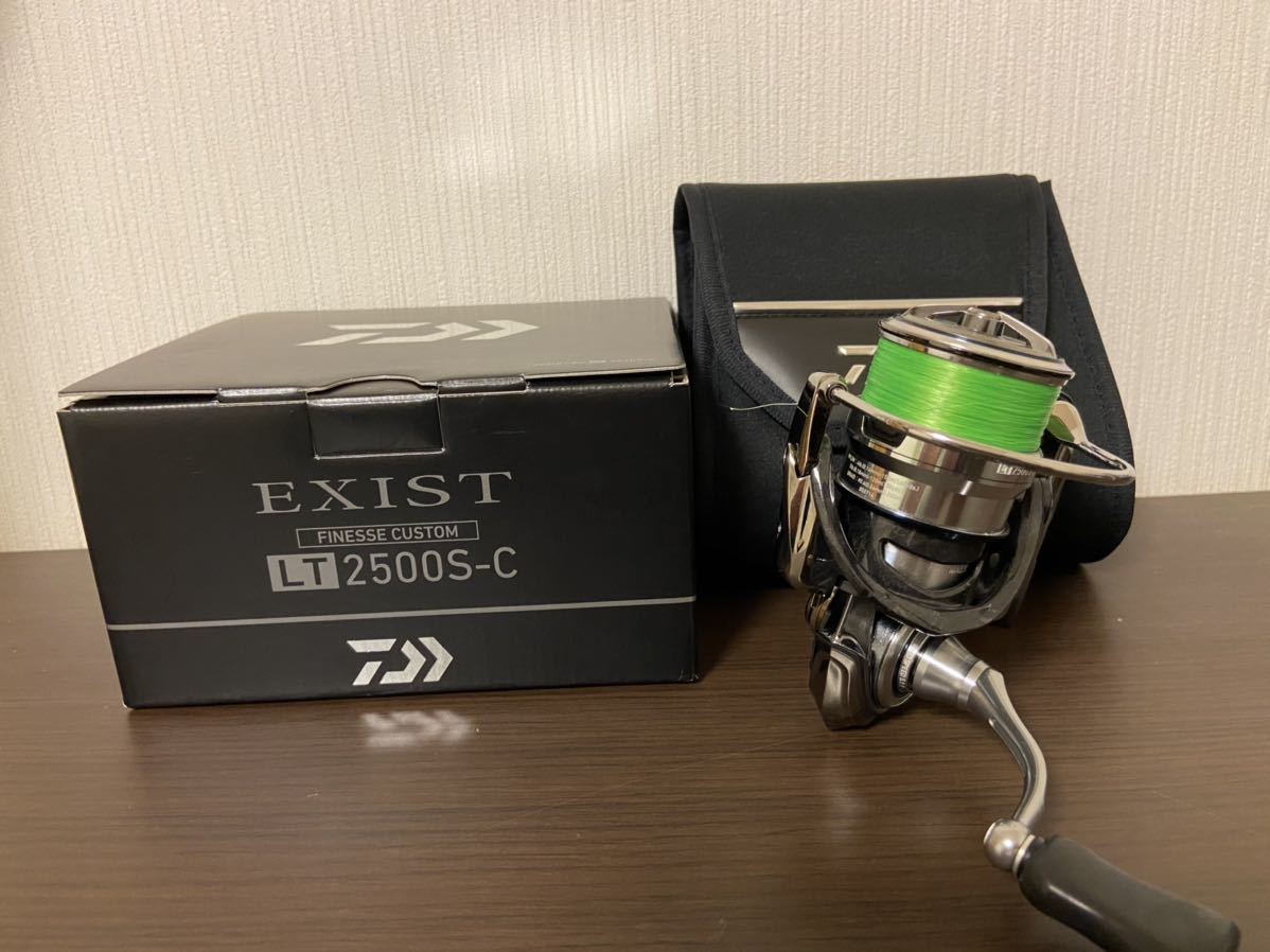 【美品】ダイワ 18 イグジスト FC LT2500S-C 超美品】ダイワ 18イグジスト FC LT2500S-C