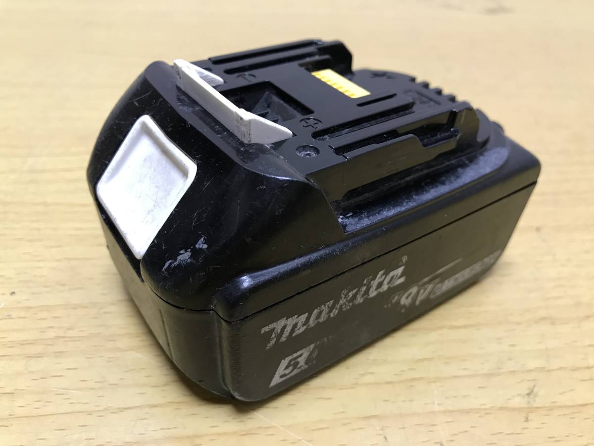 DD11△ makita マキタ 18VバッテリーBL1850② 領収書発行可 中古品 